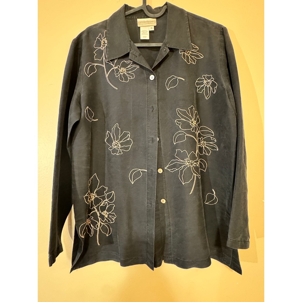 Coldwater Creek Womens XS Black 100% Silk Floral Embroidered Button Front Blouse